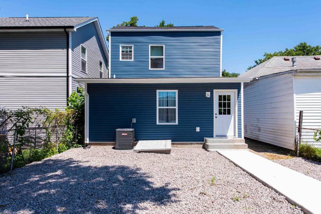 Newly Renovated 3 Bedroom Shelby Park Home **Free Parking** 路易斯威尔 外观 照片